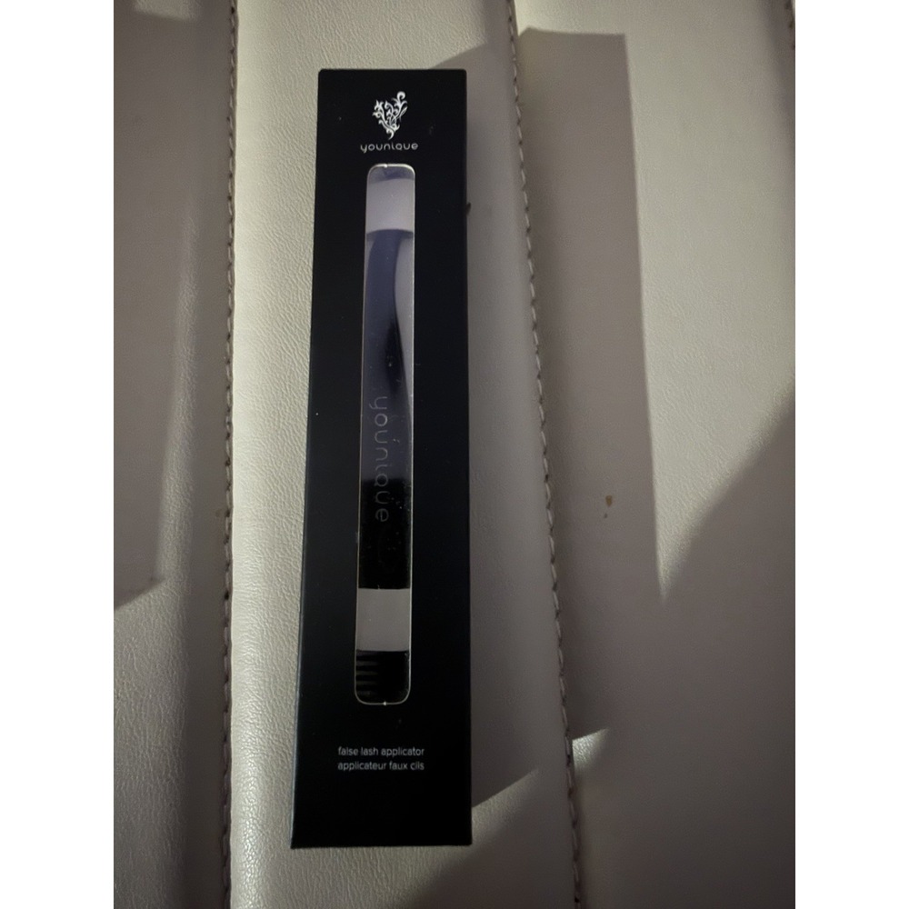 Younique False Lash Applicator Tool For Falsies NIB New